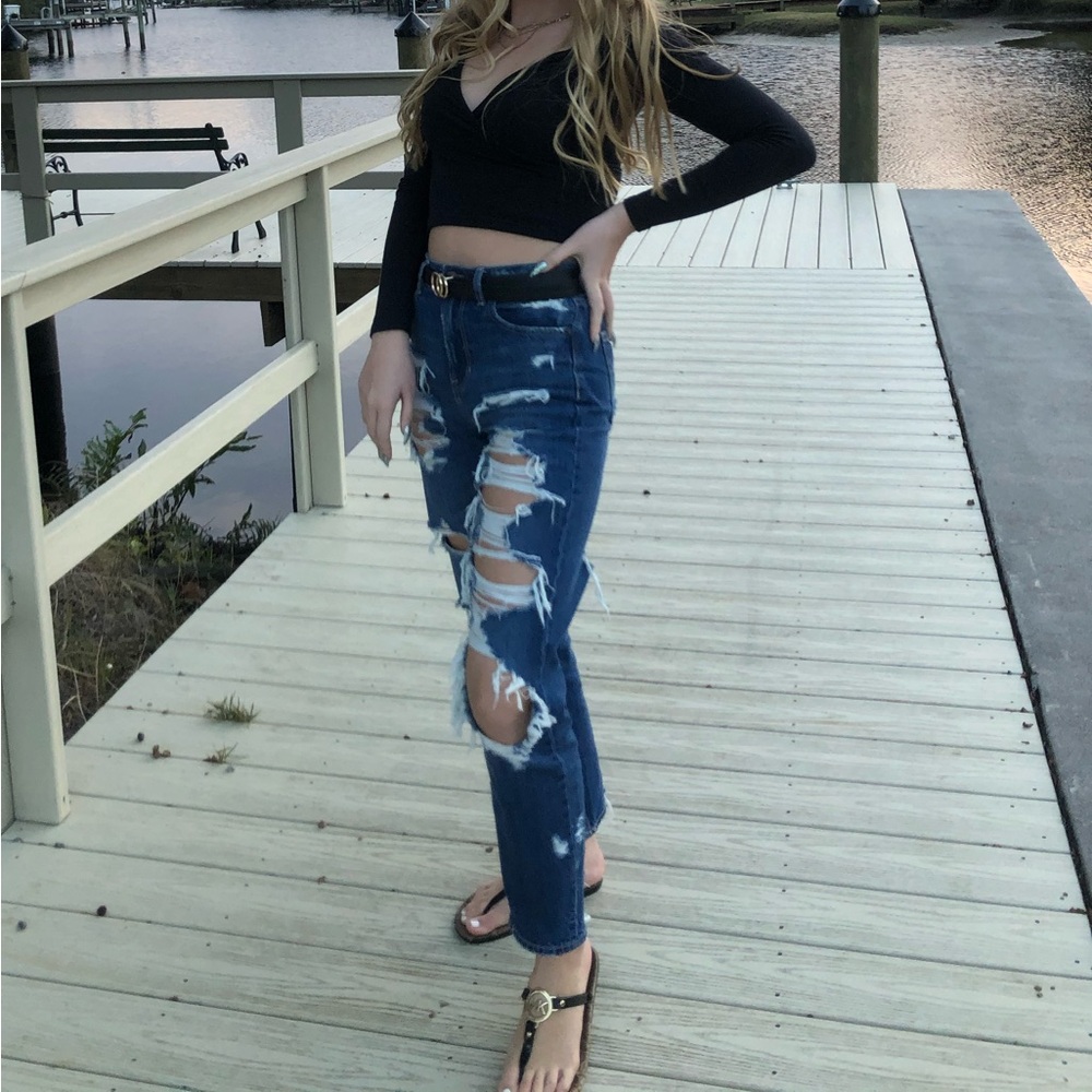 American Eagle Mom Jeans